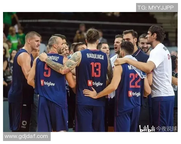 南京篮球队在锦标赛积分榜上以90分稳居第一名展现强劲实力